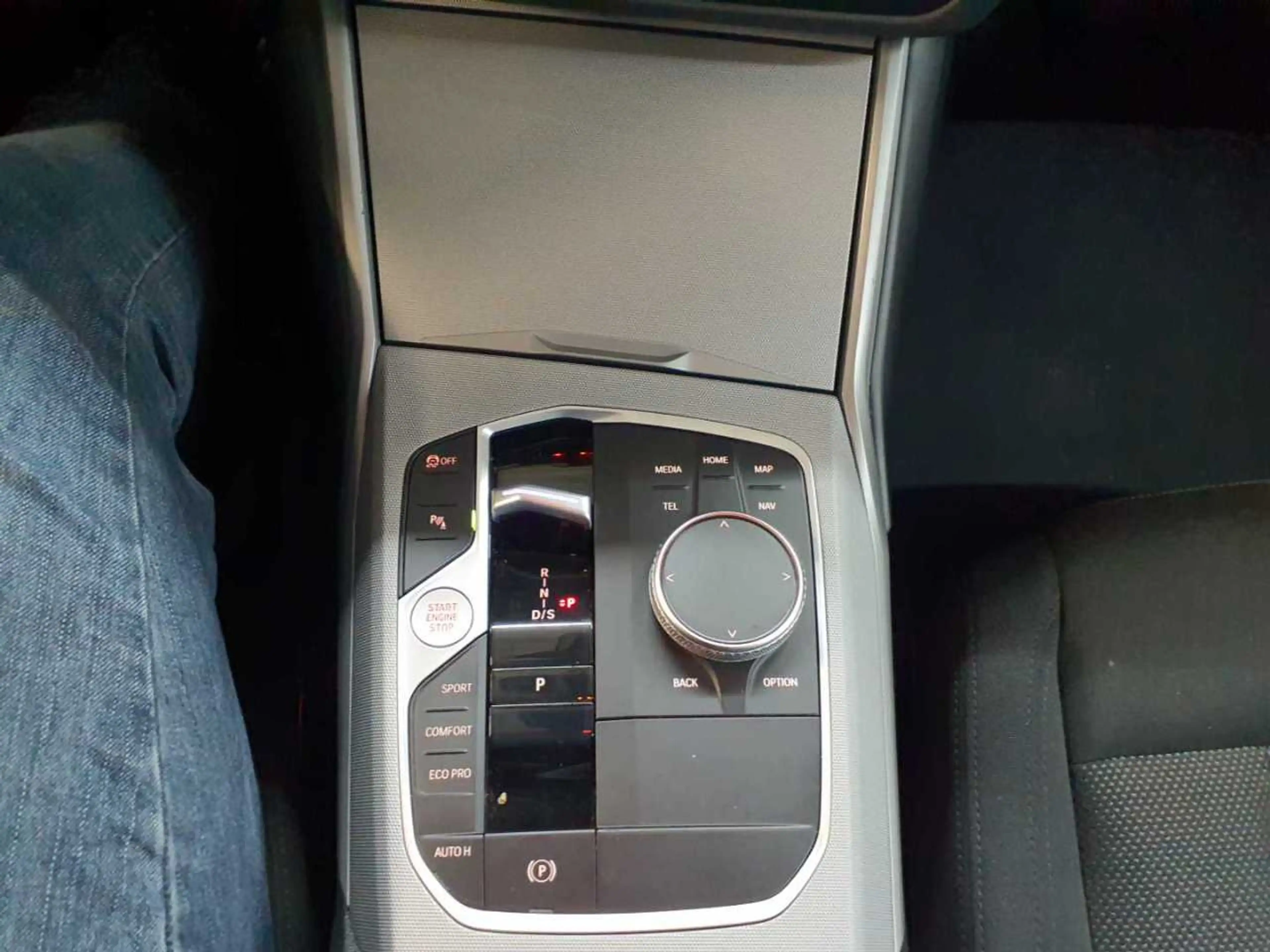 BMW 318 318d Touring Aut. Navi SHZ LED — photo 10