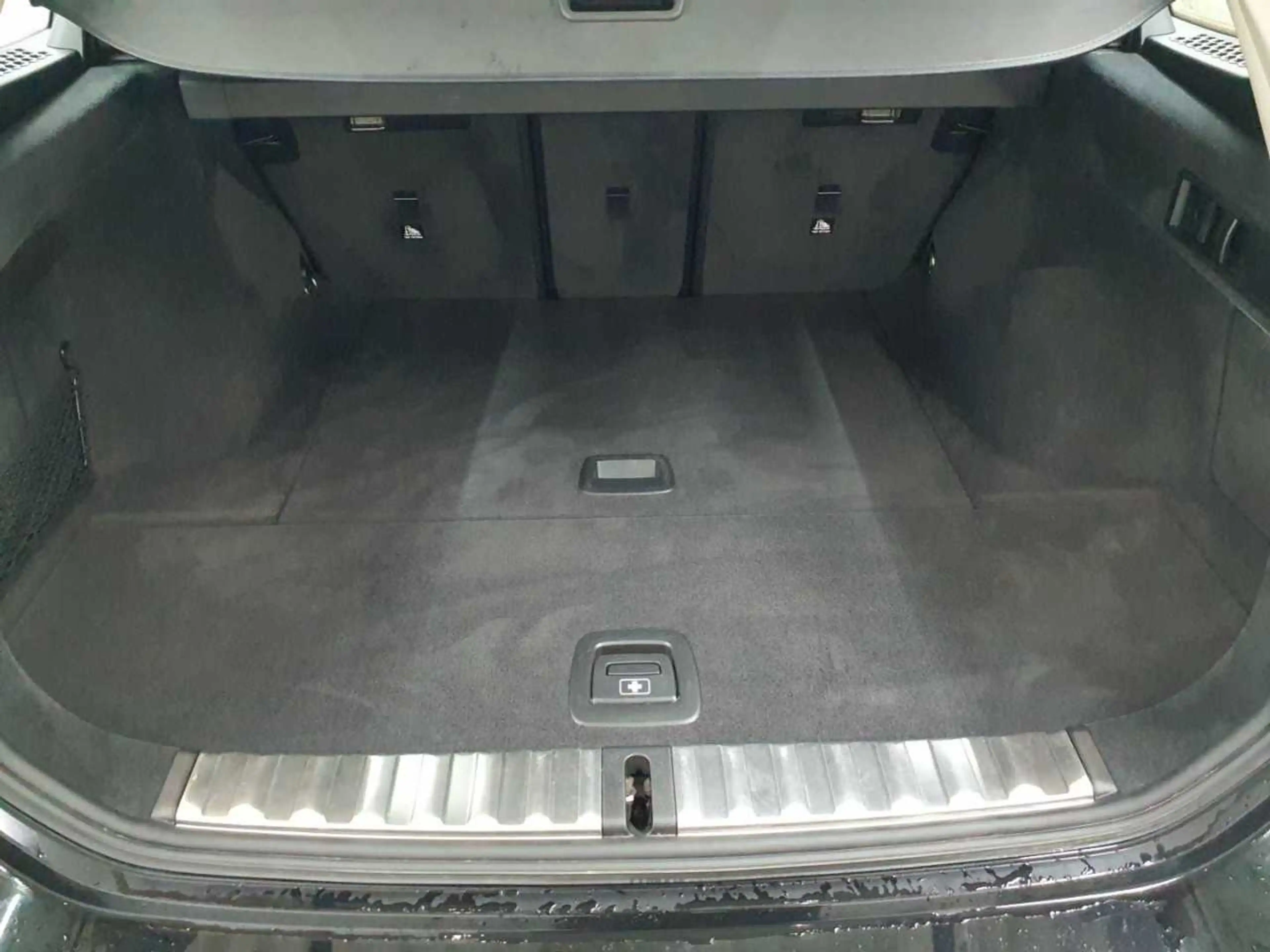 BMW 318 318d Touring Aut. Navi SHZ LED — photo 15