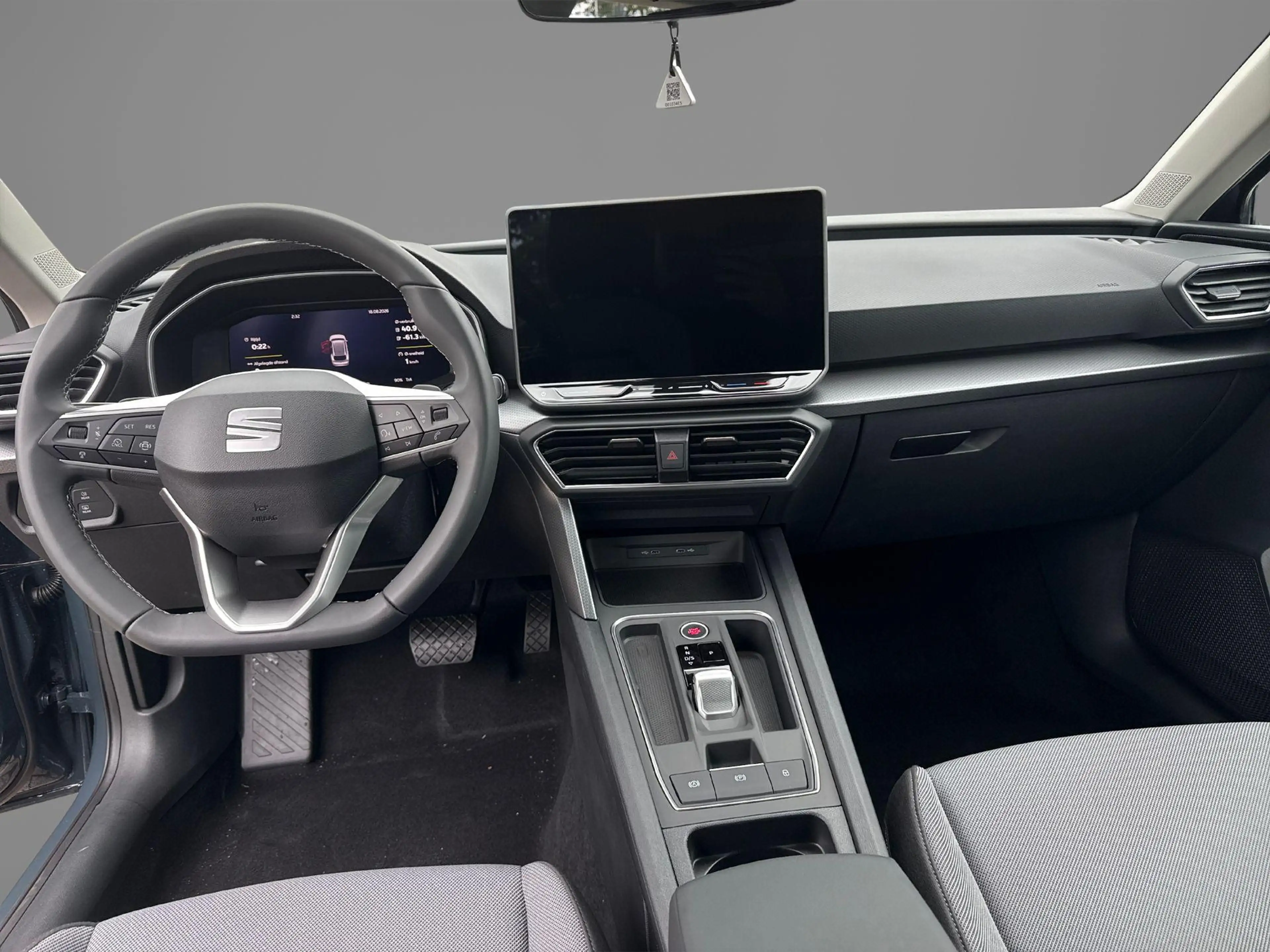 SEAT Leon e-Hybrid Sportstourer Style Business Intense 1.5 eHybrid 20 — photo 12