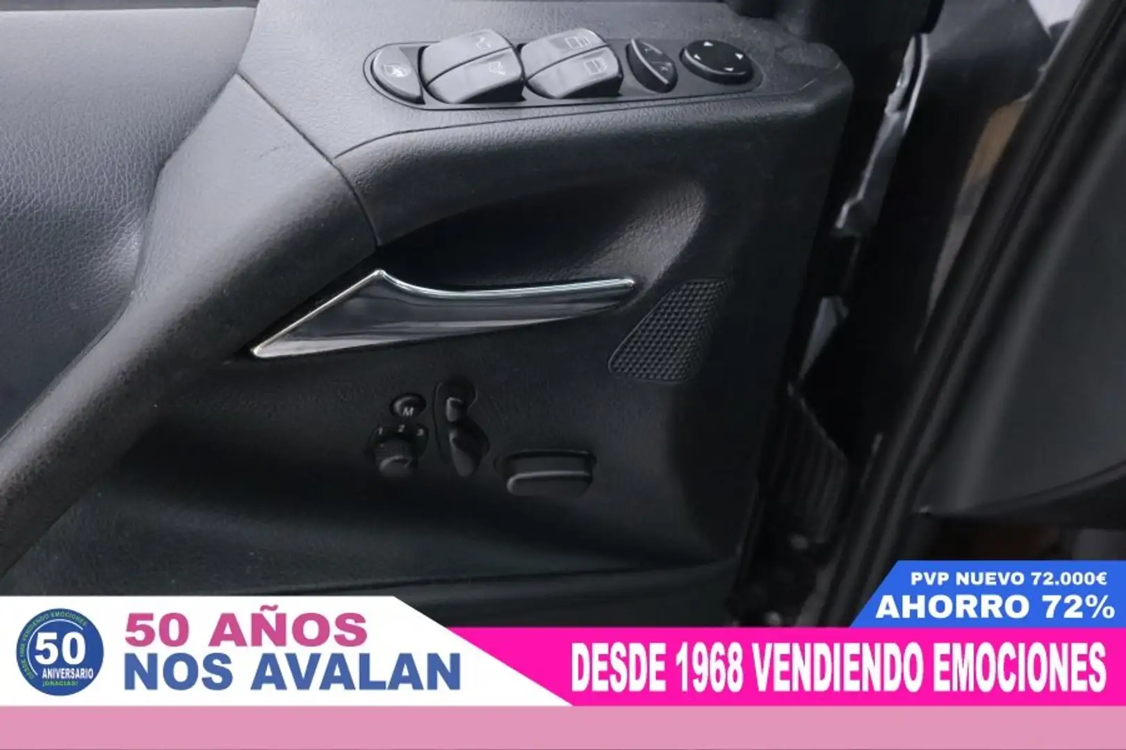 Mercedes-Benz Viano 3.0 CDI V6 AUTO AMBIENTE LARGO 224CV 5P 8P # CUERO Noir - 2