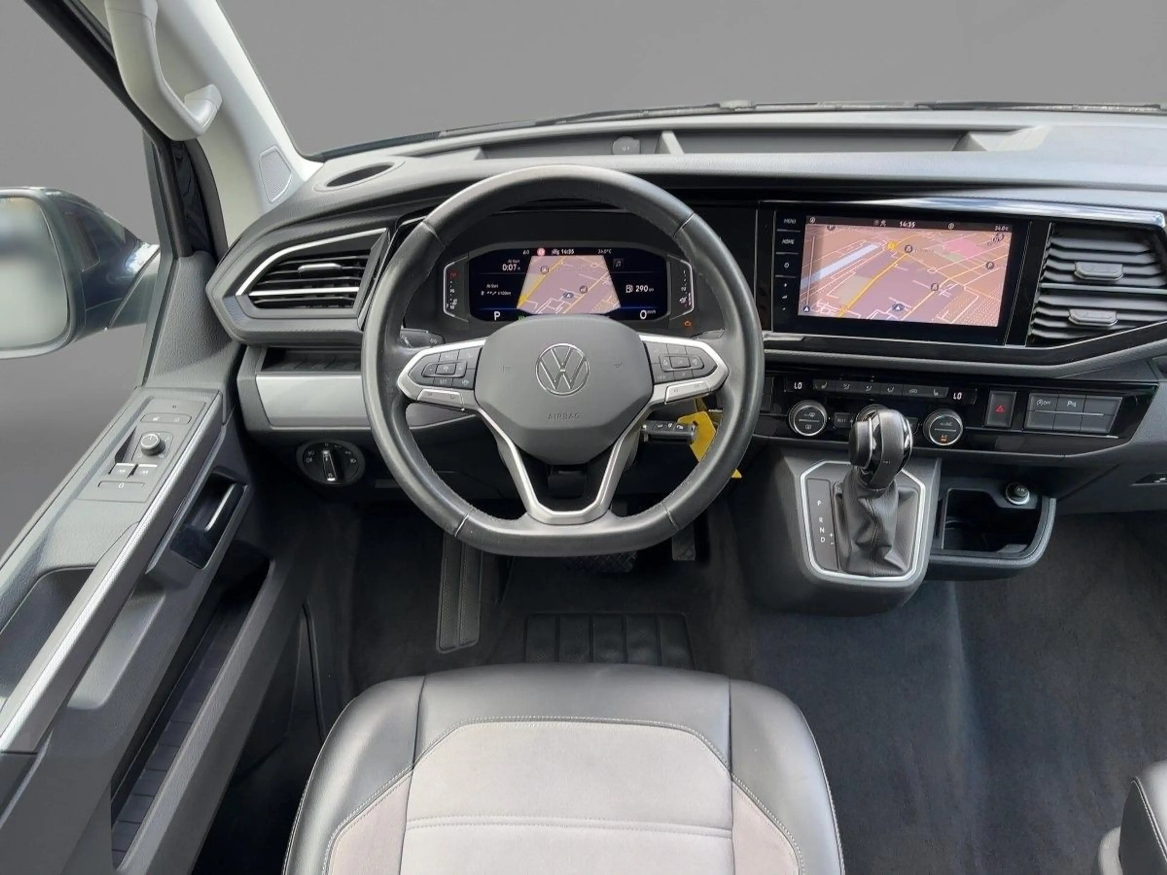Volkswagen T6.1 Multivan Comfortline — photo 9