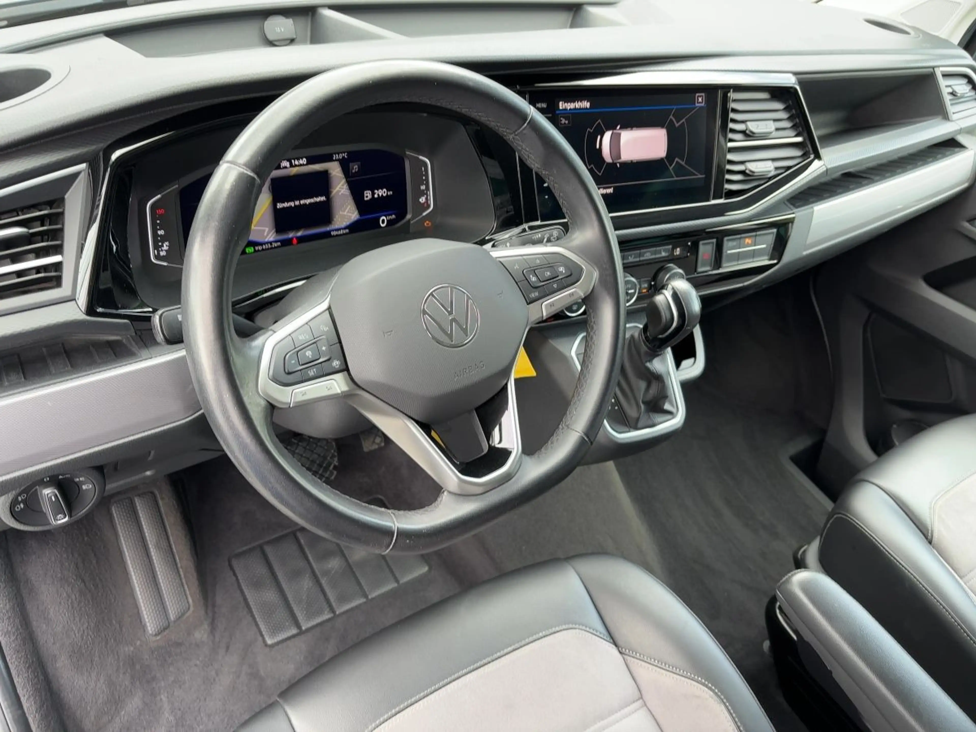 Volkswagen T6.1 Multivan Comfortline — photo 14