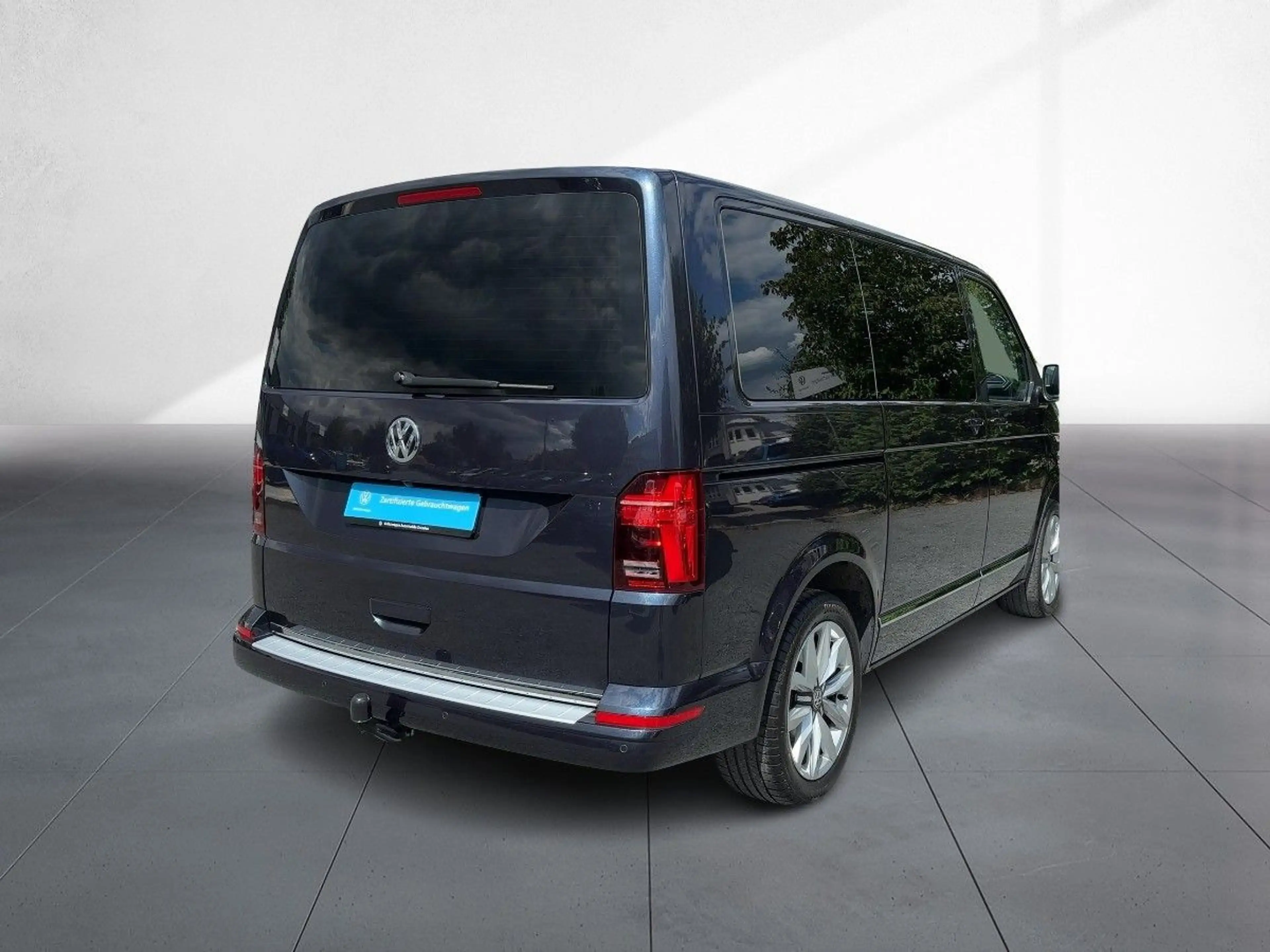 Volkswagen T6.1 Multivan Comfortline — photo 3