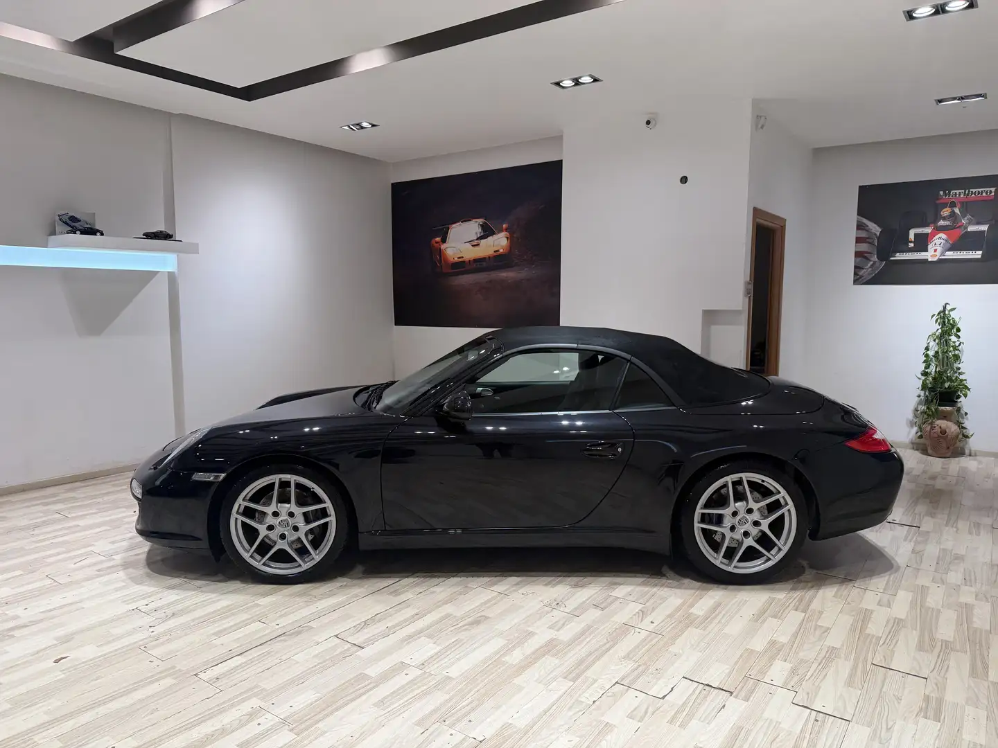 Porsche 997 cabrio - mk2 - manuale - prima vernice Noir - 2