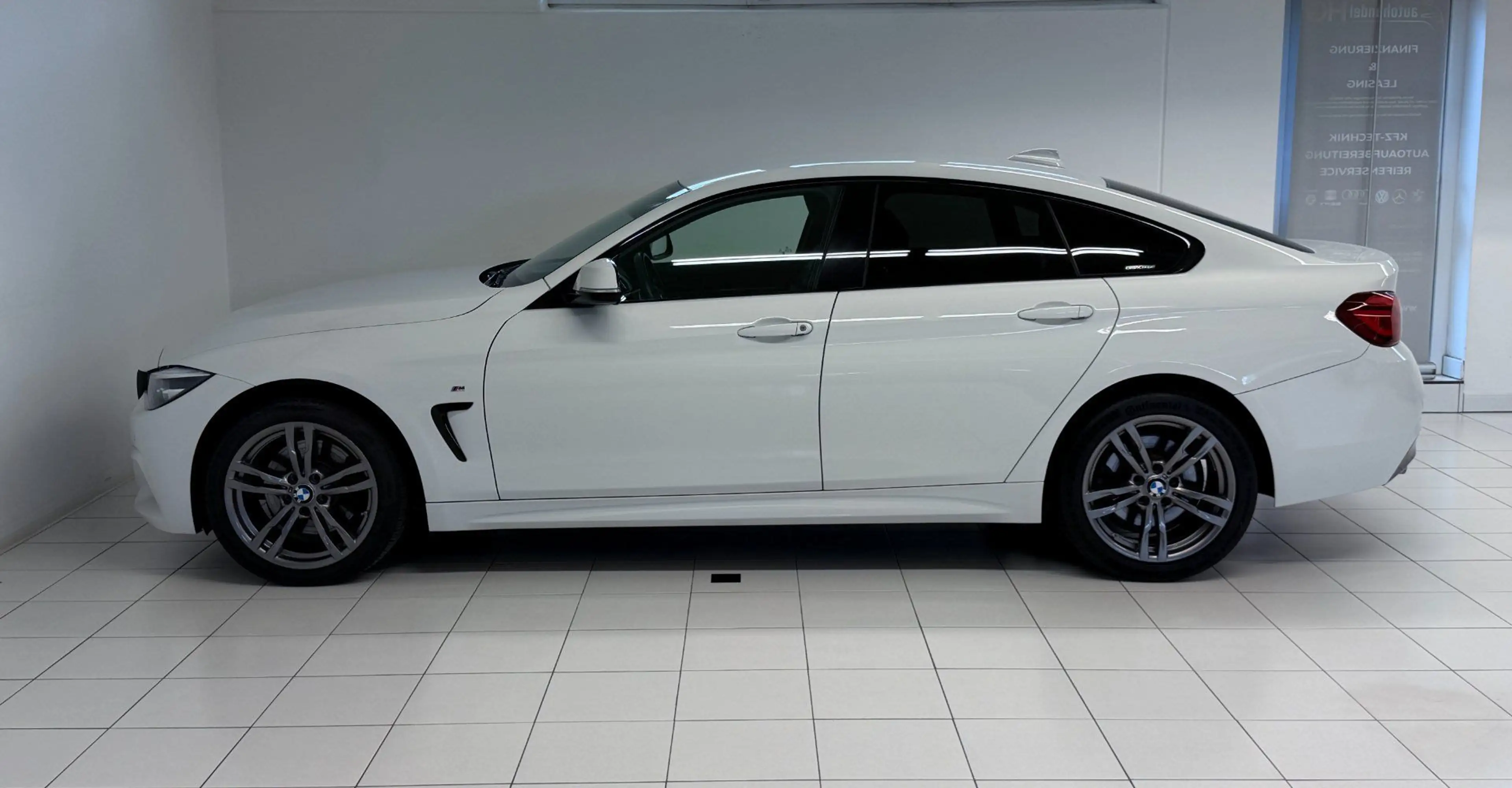BMW 430 d xDrive Gran Coupe M SPORT*HUD*LED*KEYLESS* — photo 11