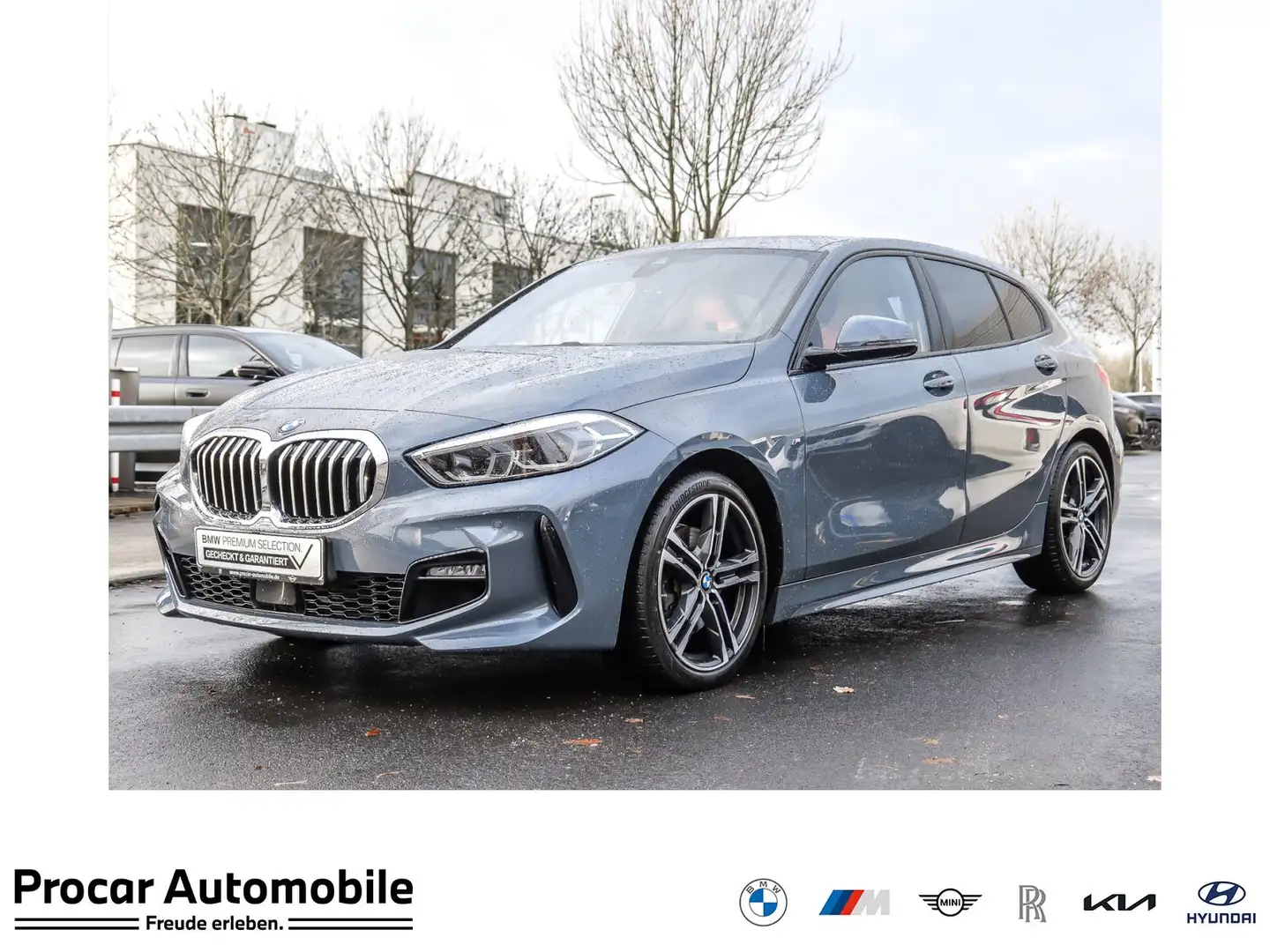 BMW 118 i M Sport HUD NAVI LED Sound Syst. PDC V+H Grau - 1