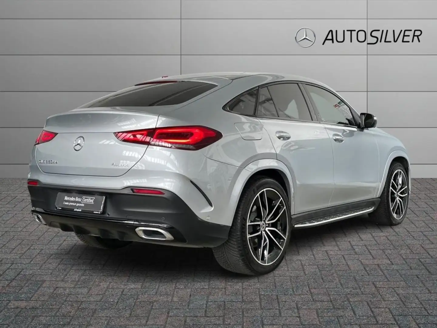 Mercedes-Benz GLE 350 de hybrid EQ 4Matic Coupé Premium Pro Plateado - 2