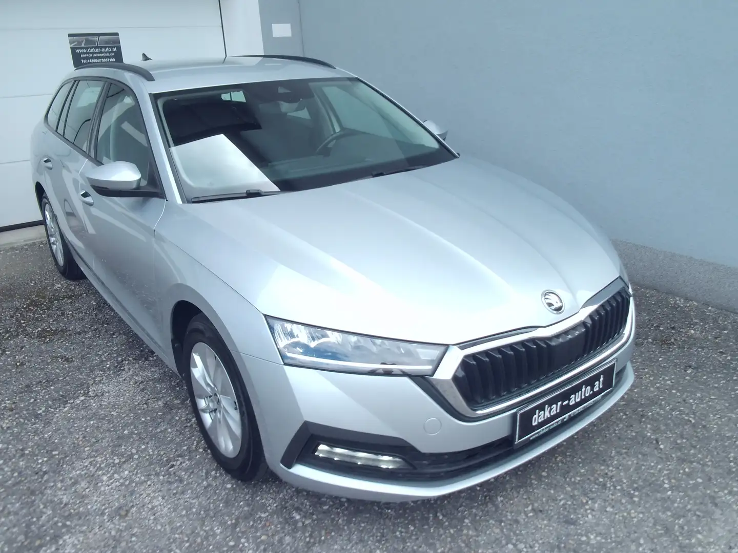 Skoda Octavia Ambition NAVI, SPORTSITZE, ACC, SHZ, Grau - 1
