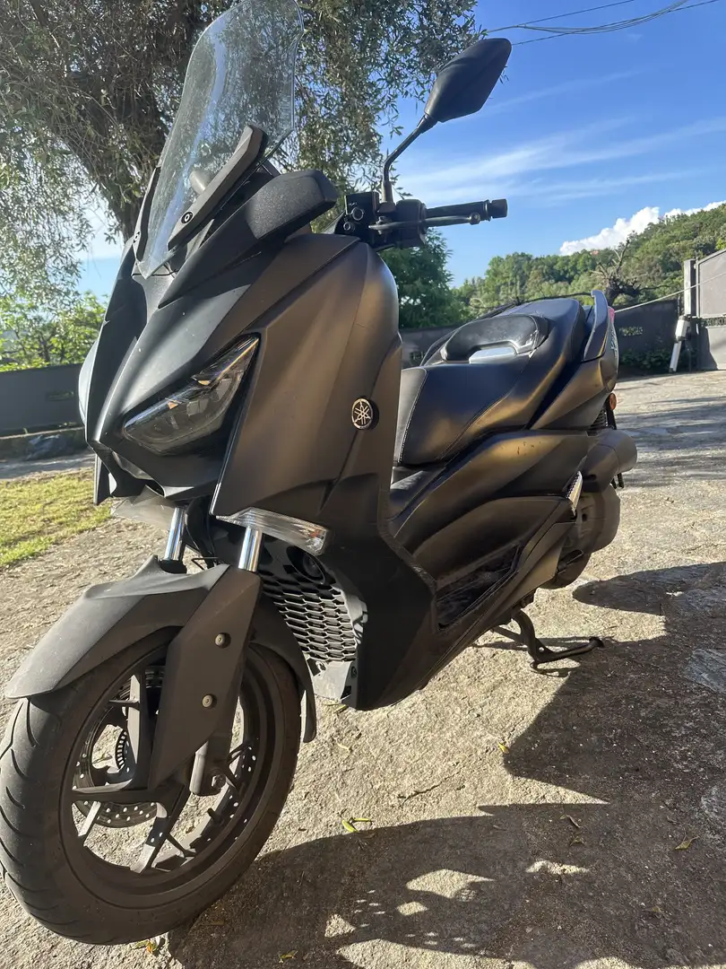 Yamaha X-Max 125 base - 1