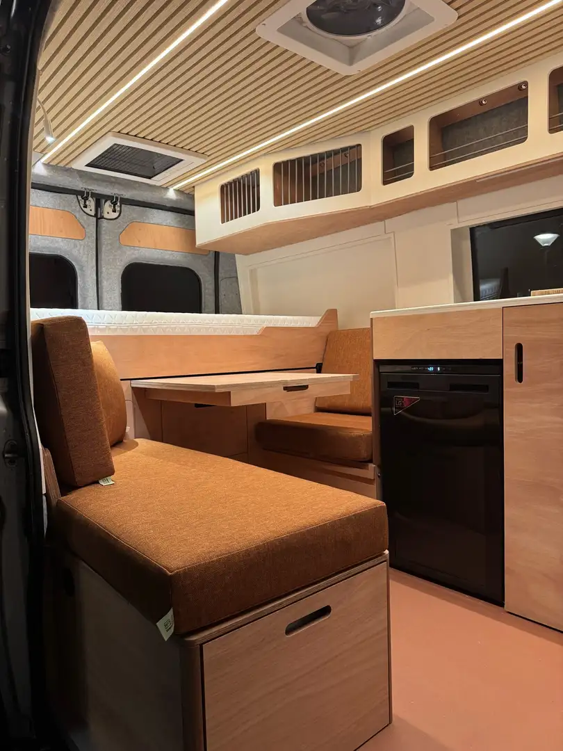 Peugeot Camper Exclusieve Peugeut Boxer camper Gri - 1