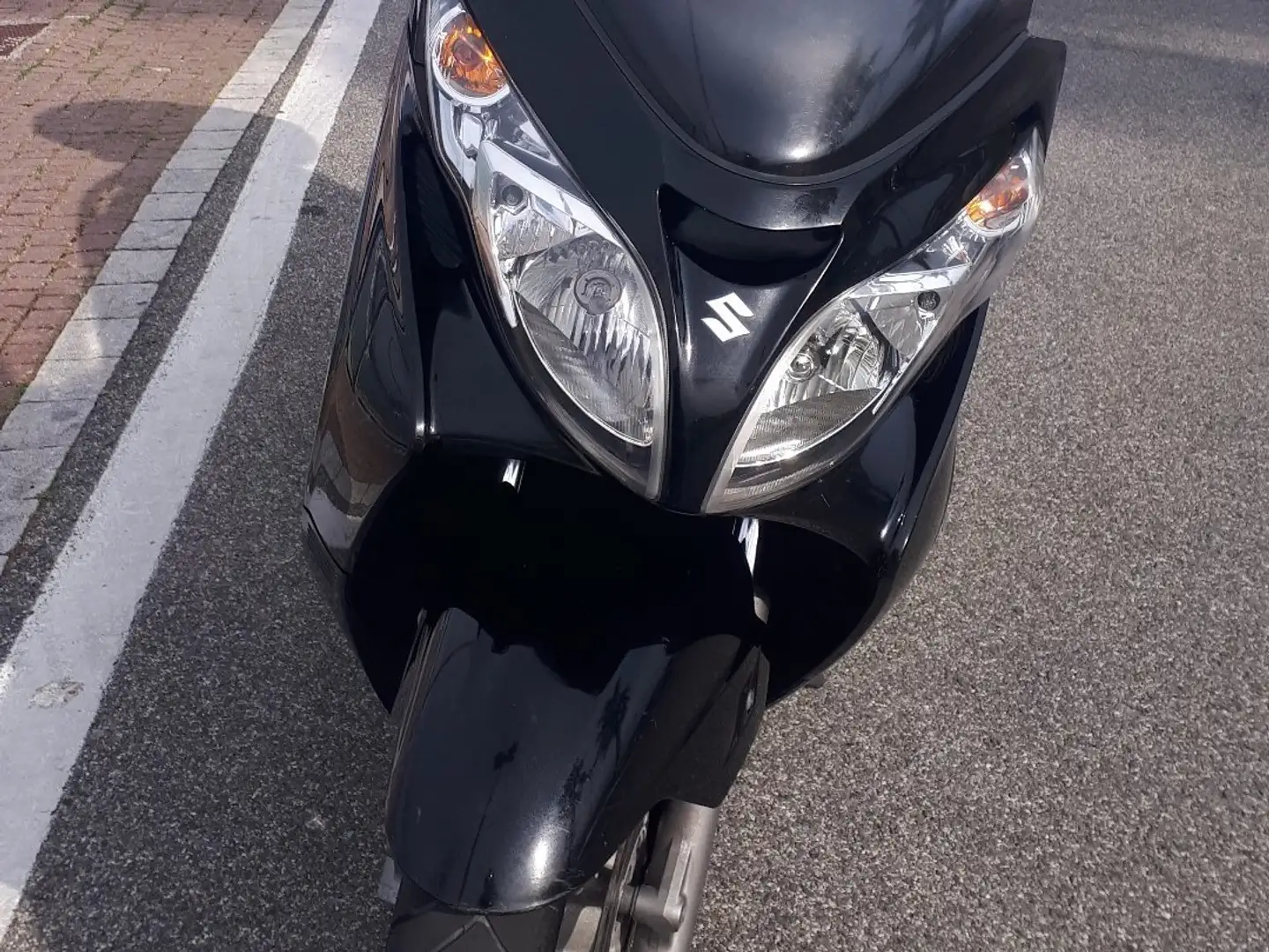 Suzuki Burgman 400 Negru - 2