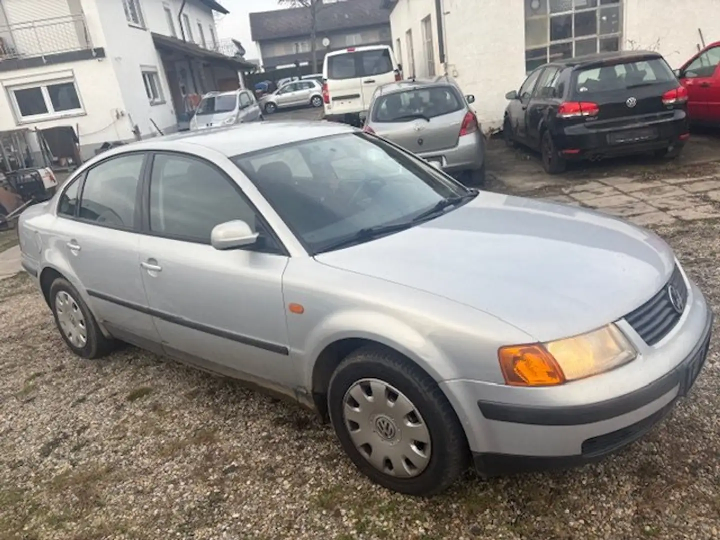 Volkswagen Passat Passat 1.8 5V Turbo Grau - 2