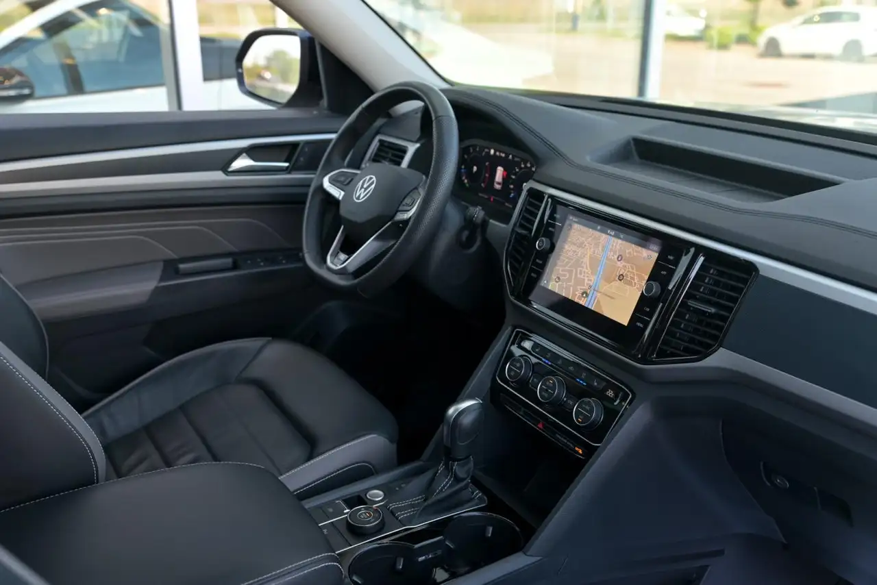 Volkswagen Atlas снимка Volkswagen Atlas