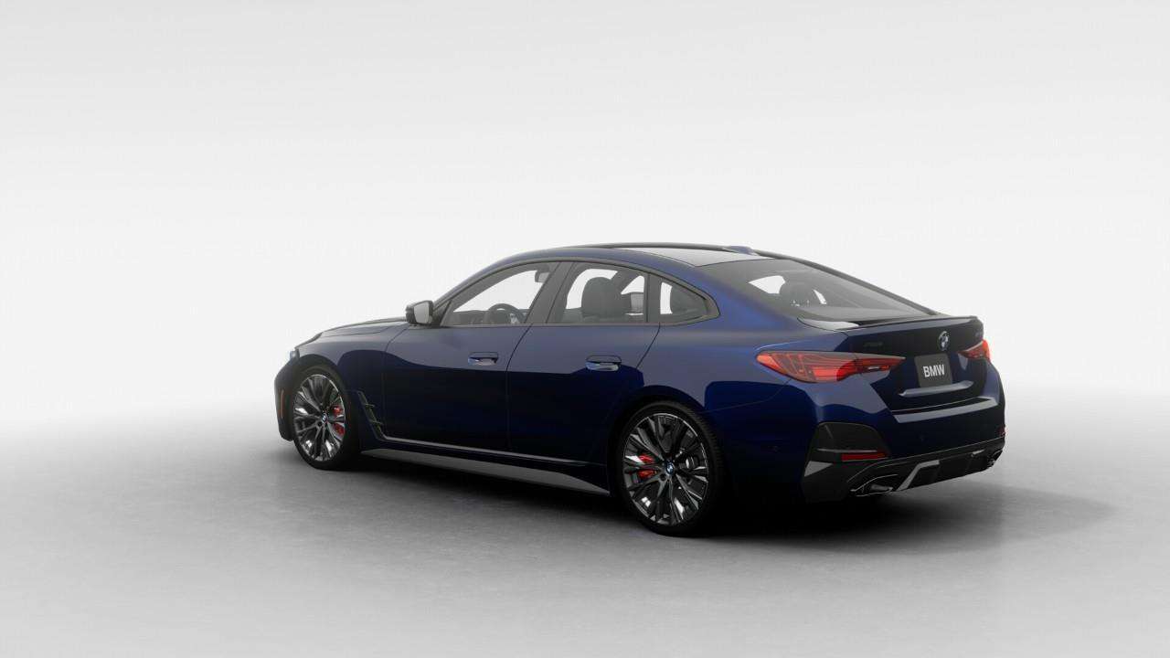 2027 BMW 4 Series M440i xDrive — photo 1