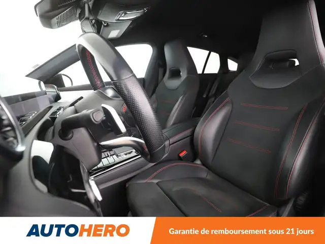 Mercedes-Benz Cla view 10