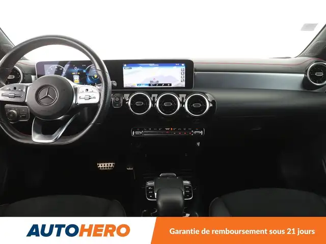 Mercedes-Benz Cla view 12