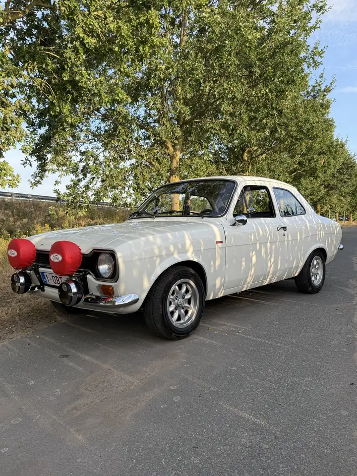 Ford Escort