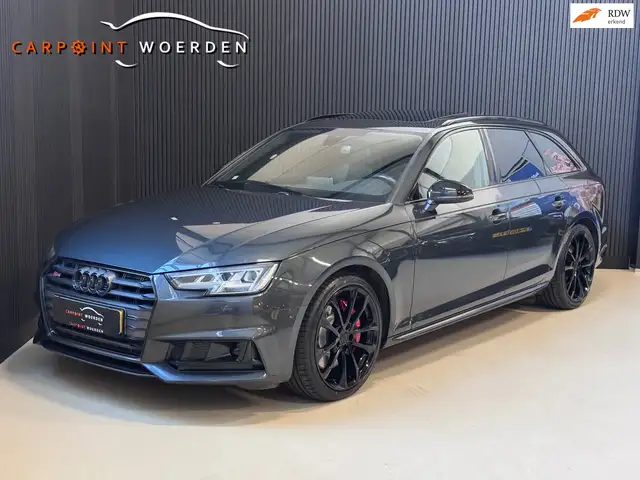 Audi S4 Avant 3.0 TFSI S4 quattro | PANO | SCHAALSTOELEN |