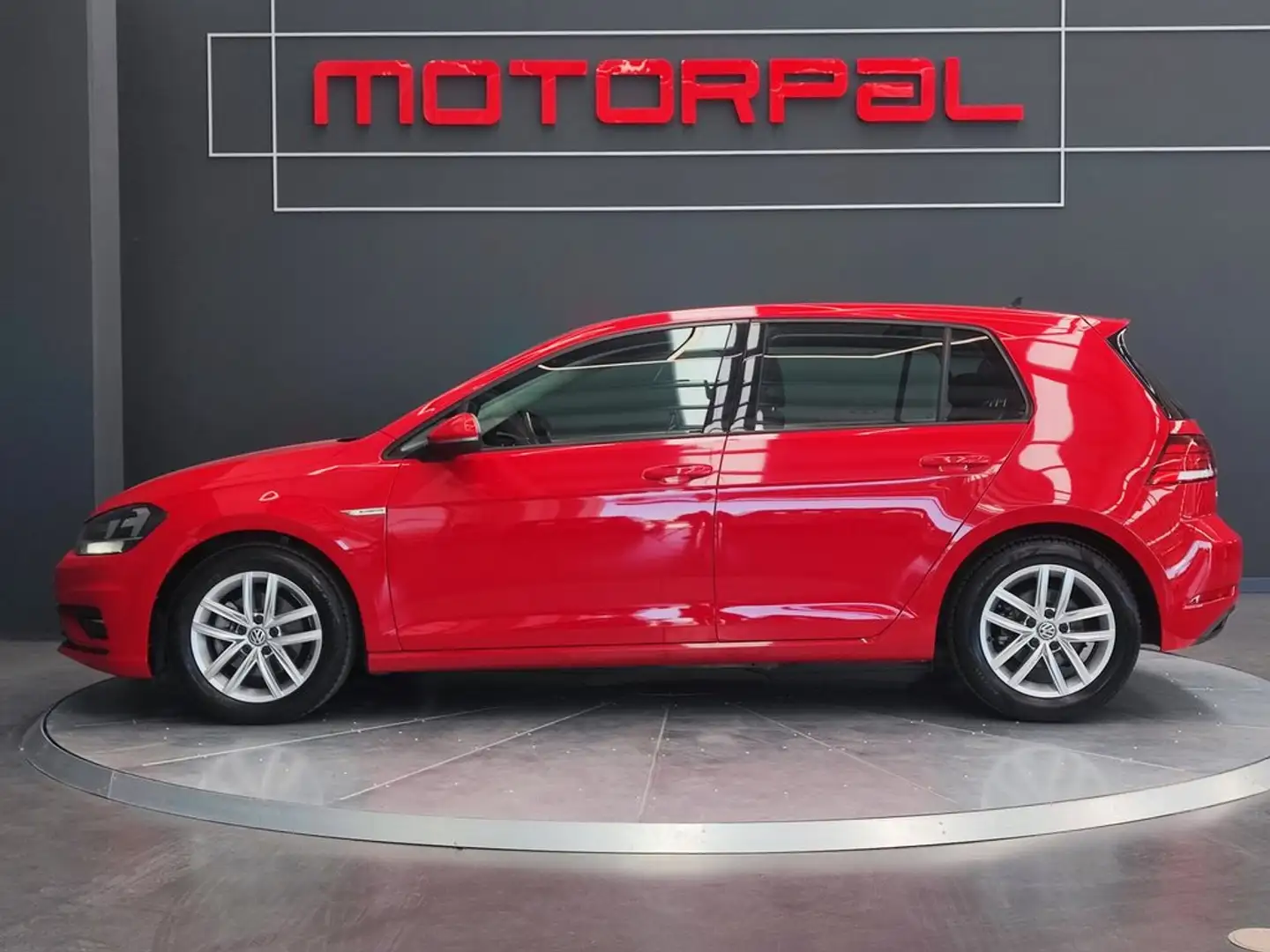 Volkswagen Golf 1.5 TSI Evo BM Last Edition 96kW Rojo - 2