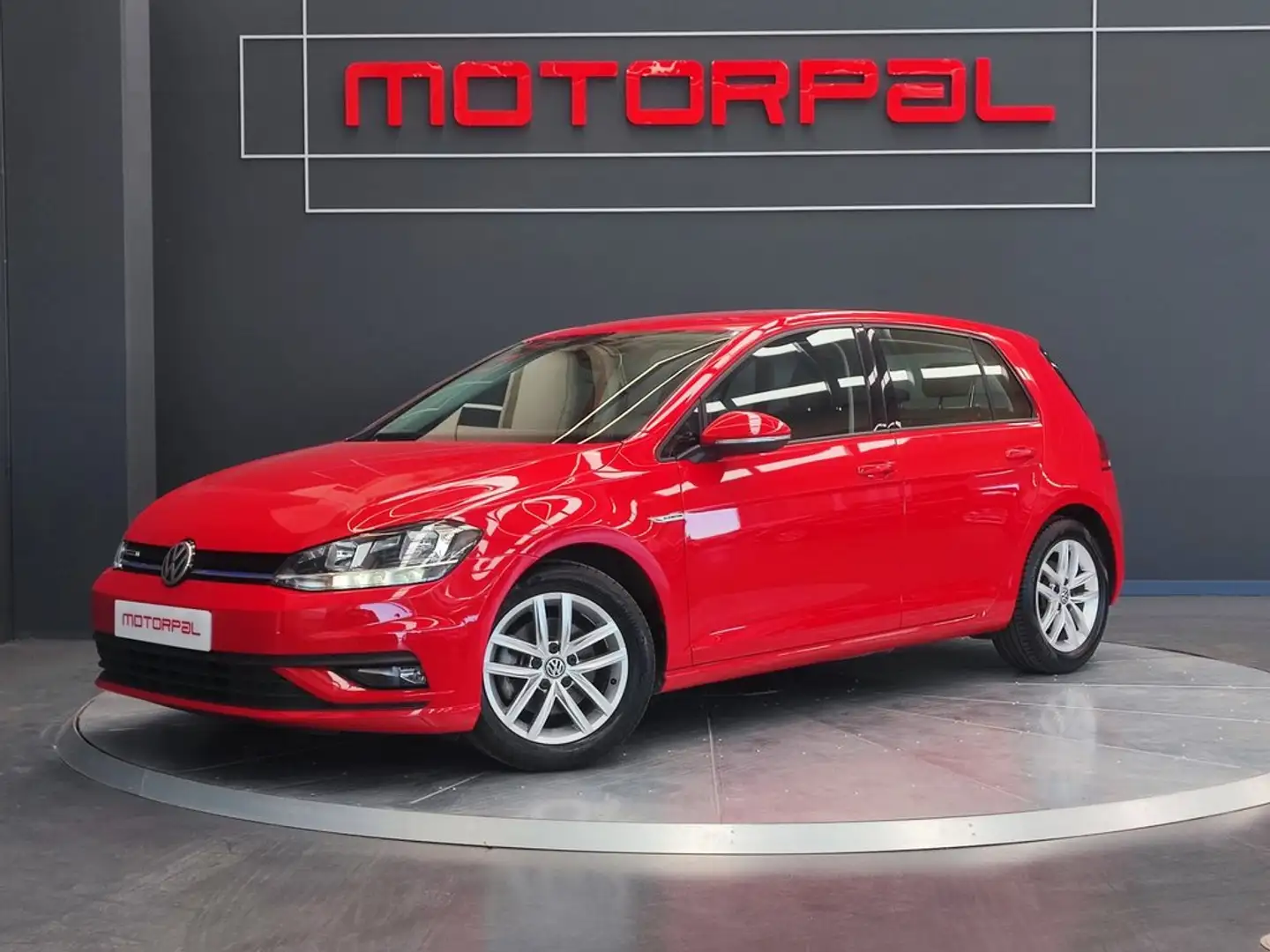 Volkswagen Golf 1.5 TSI Evo BM Last Edition 96kW Rojo - 1