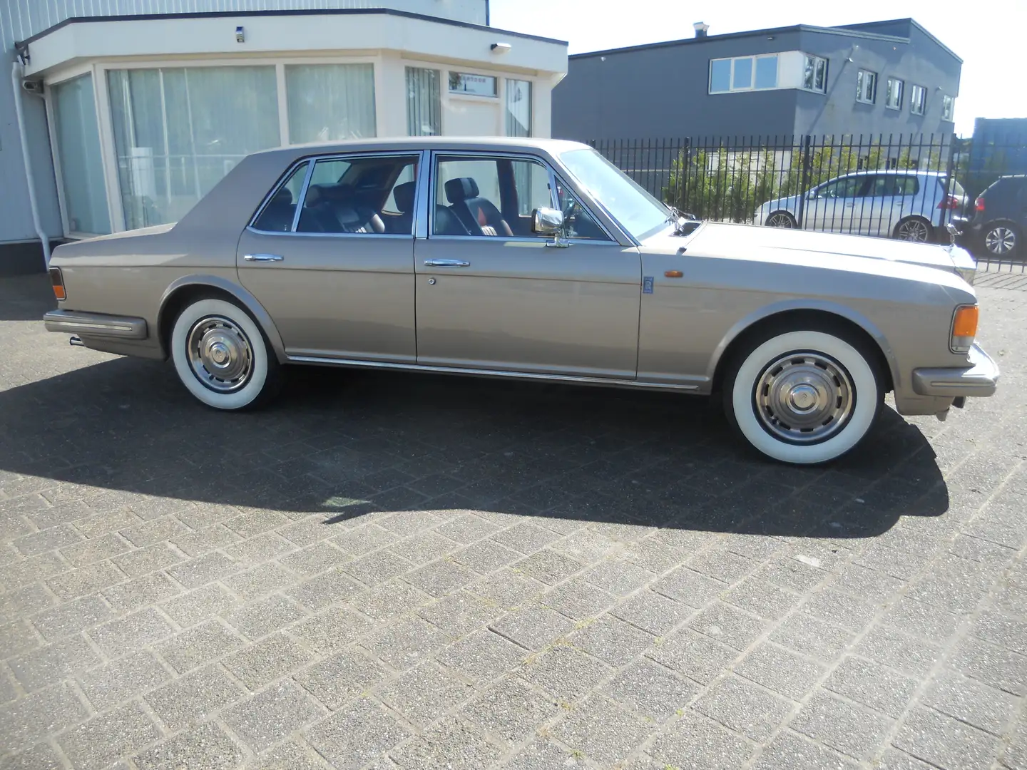 Rolls-Royce Silver Spirit Silver Spirit 6.8 Gold - 1