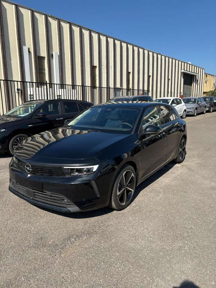 Opel Astra 1.2 t Edition s&s 130cv