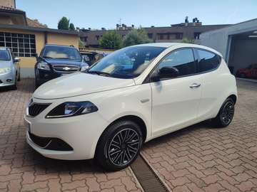 1.0 firefly hybrid Gold VALIDO CON PROMO - PREZZO DI LISTINO 11.450 EURO-