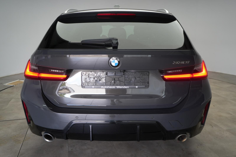 BMW 330 i Touring M Sportpaket AHK/Alcantara/Kamera — photo 6