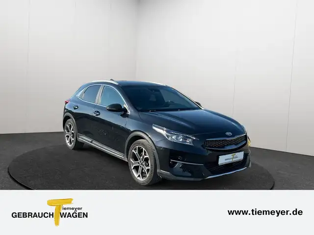 Kia Xceed view 3