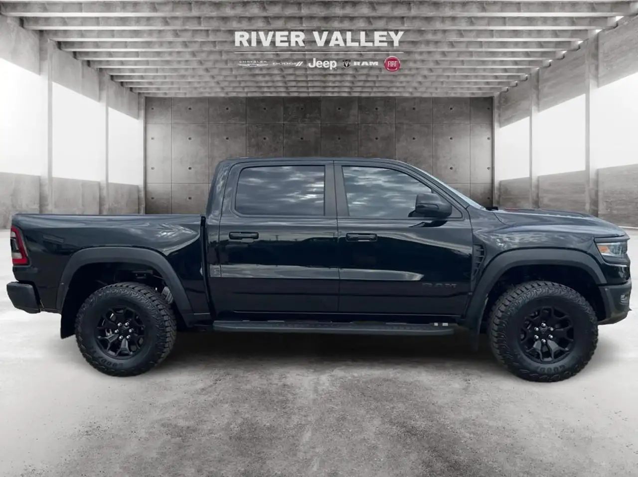 RAM 1500 photo RAM 1500