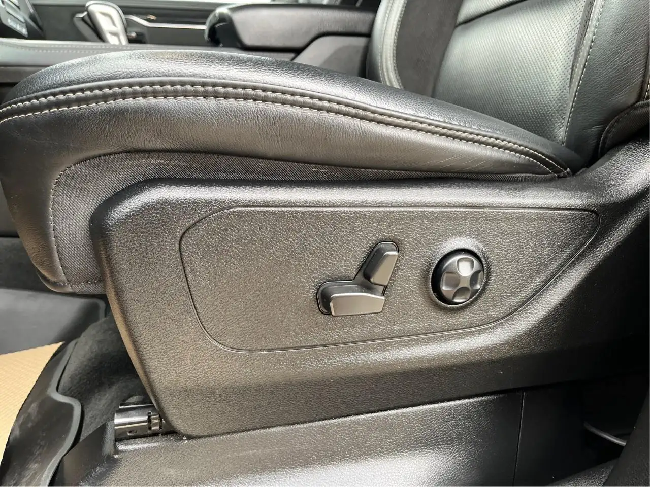 RAM 1500 photo RAM 1500