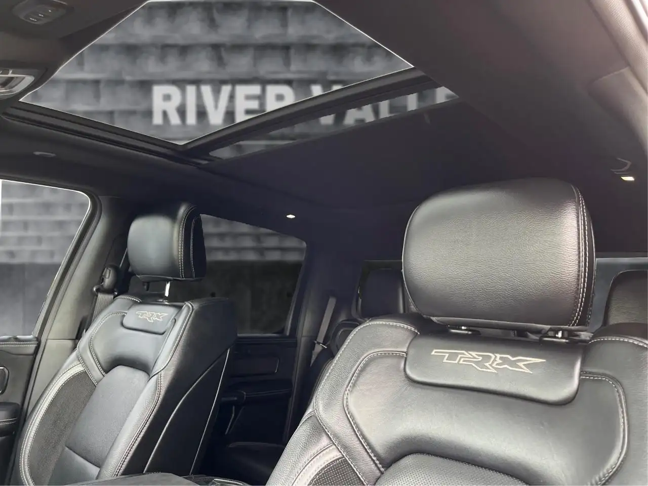 RAM 1500 photo RAM 1500