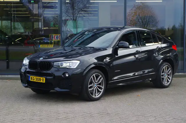 BMW X4 xDrive30d Centennial M-Sport High Executive, Camer