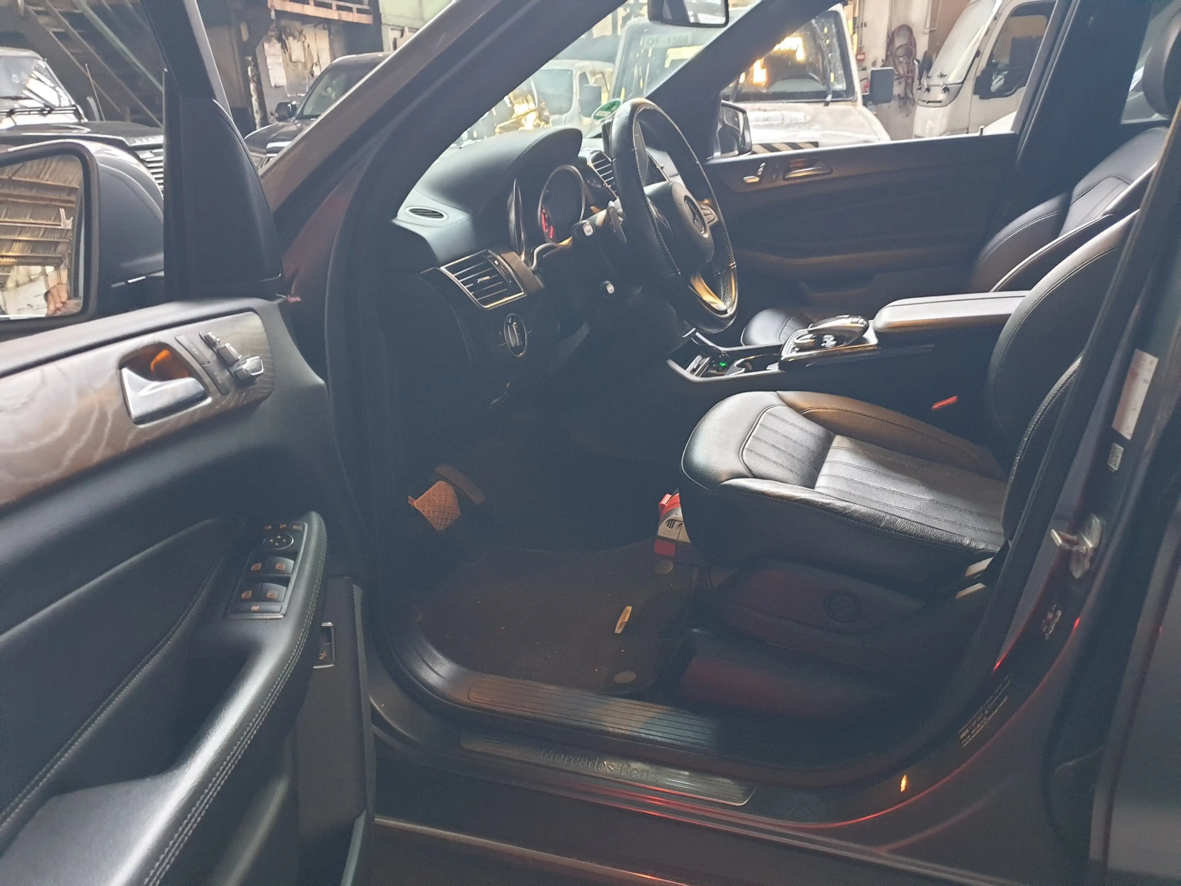 Mercedes-Benz GL 350 GL 350 d 4-Matic — photo 6