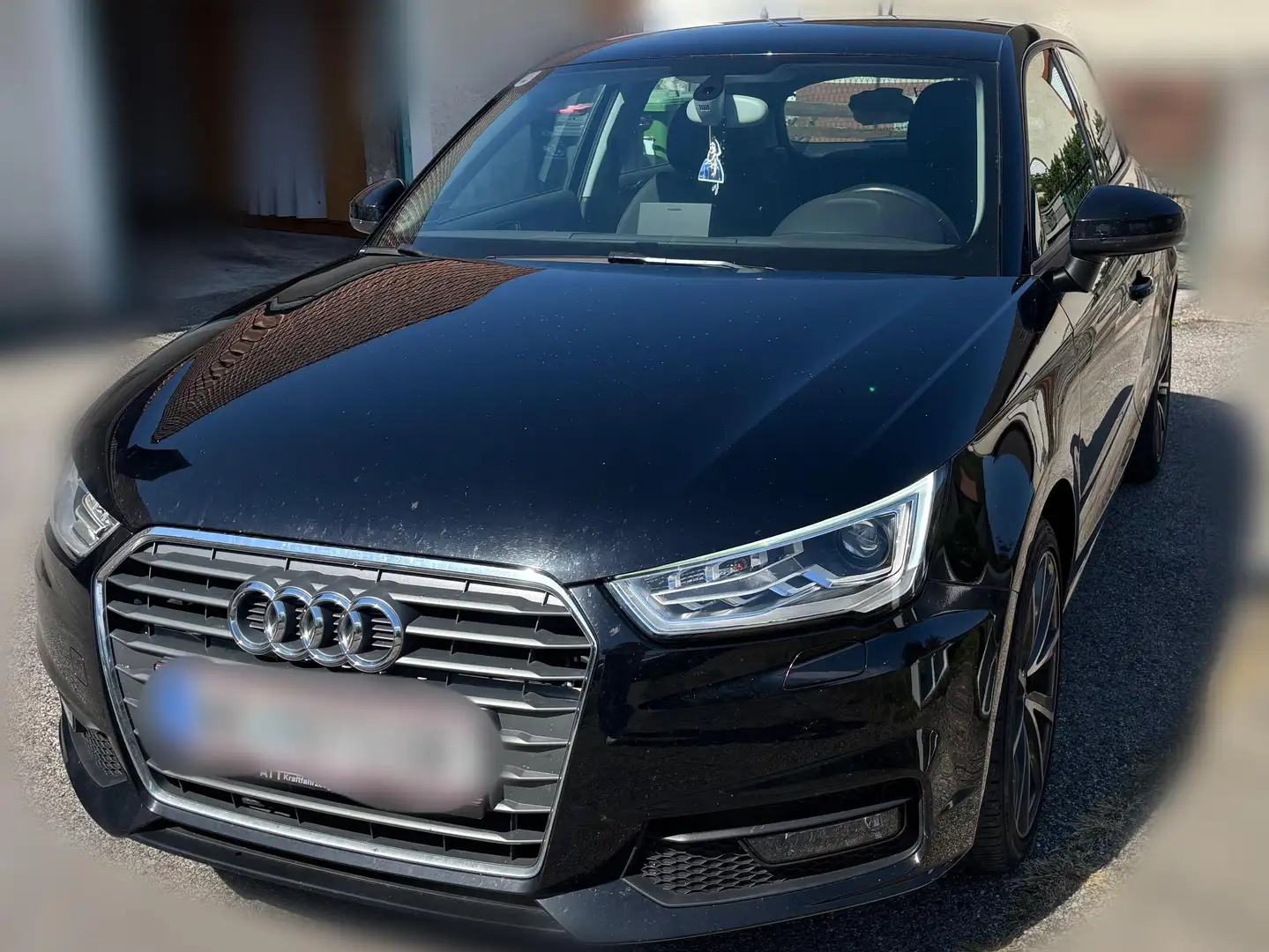 Audi A1 A1 SB 1,4 TDI COD Sport COD Sport Schwarz - 1