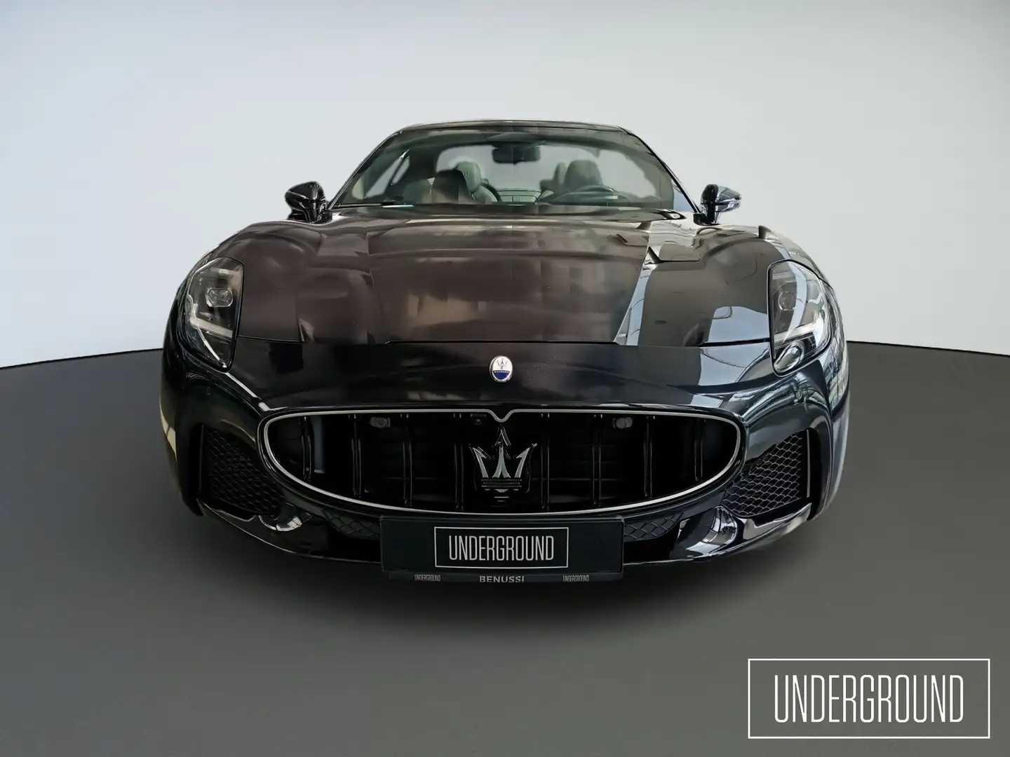 Maserati GranTurismo 361 kW 3.0 V6 AWD Modena Schwarz - 2