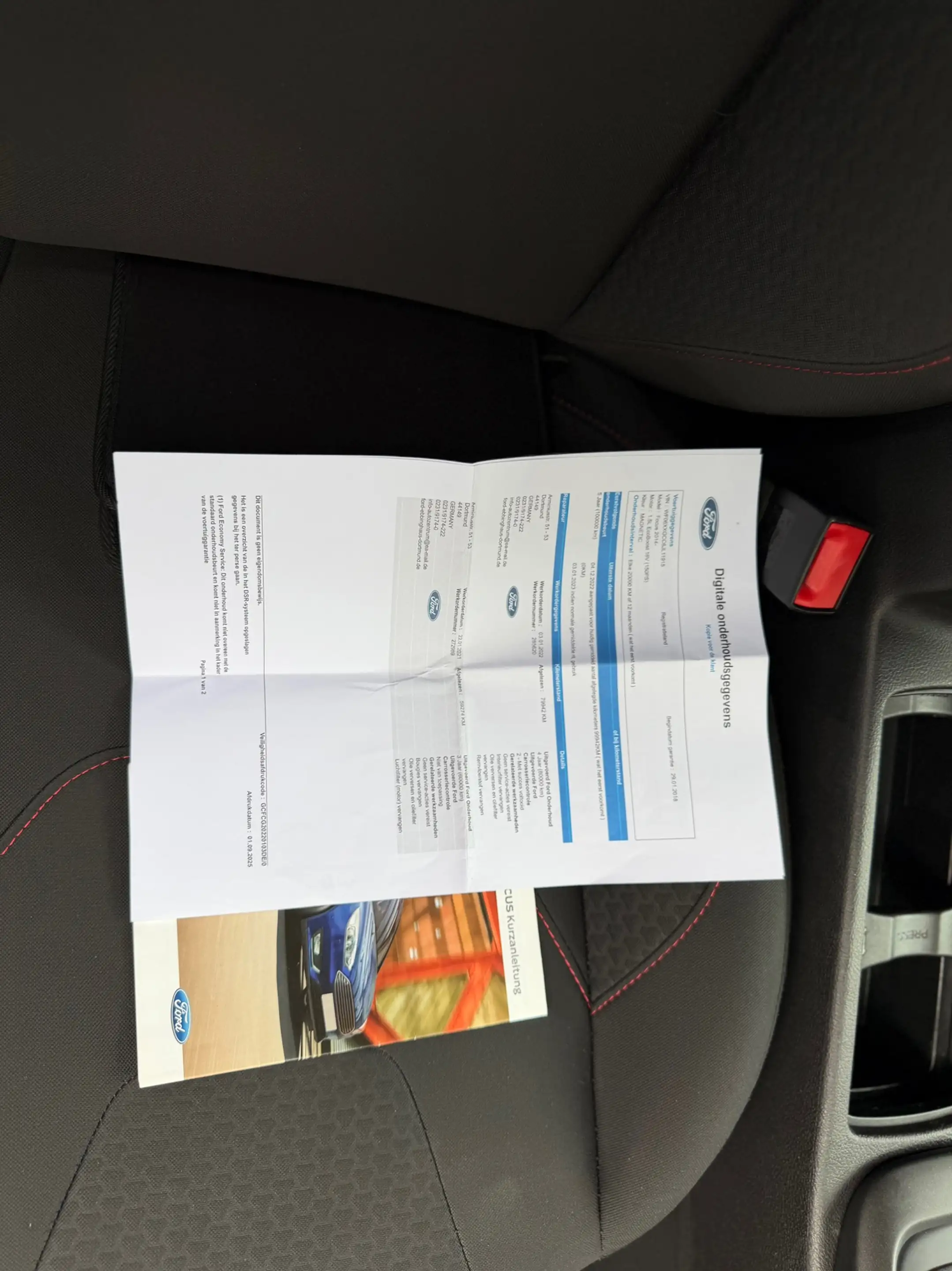 Ford Focus Wagon 1.5 Titanium Trekhaak Stoel Stoelverwarming — photo 39