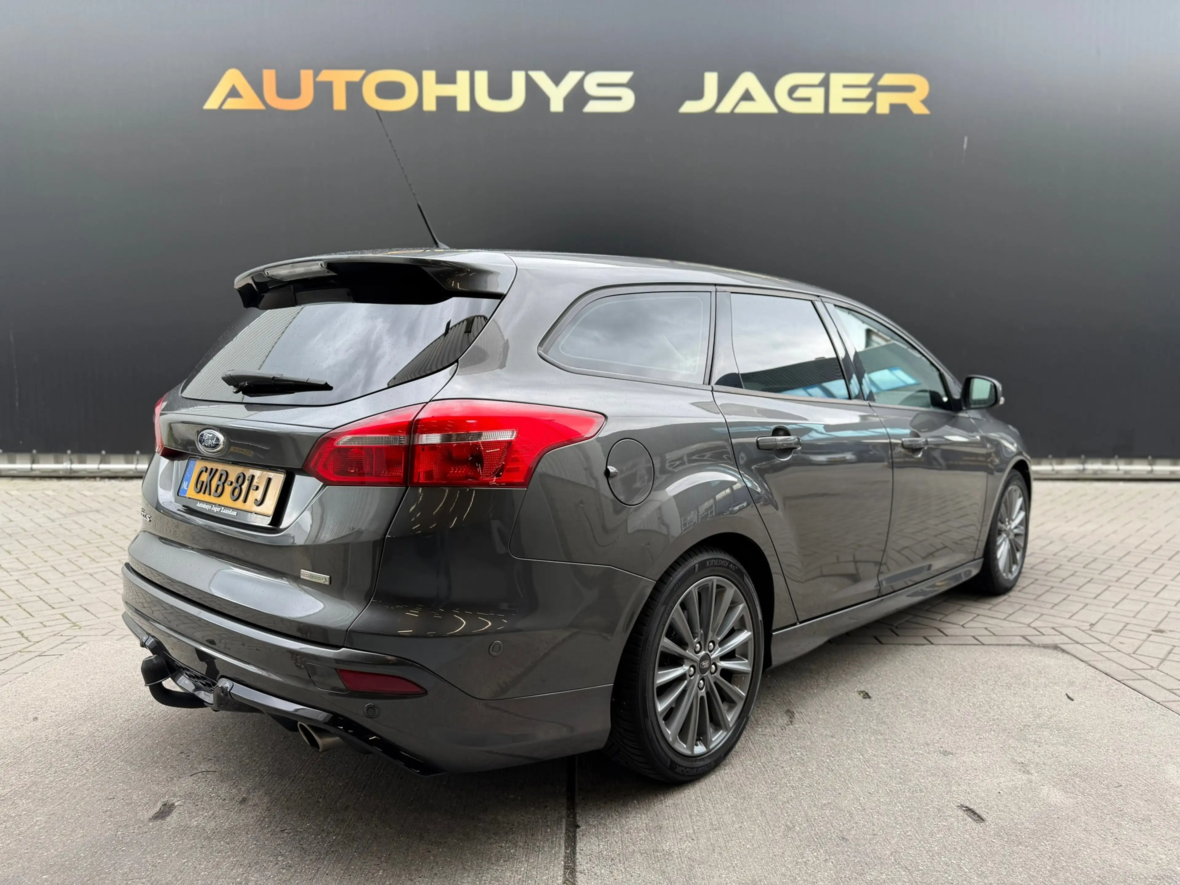 Ford Focus Wagon 1.5 Titanium Trekhaak Stoel Stoelverwarming — photo 6