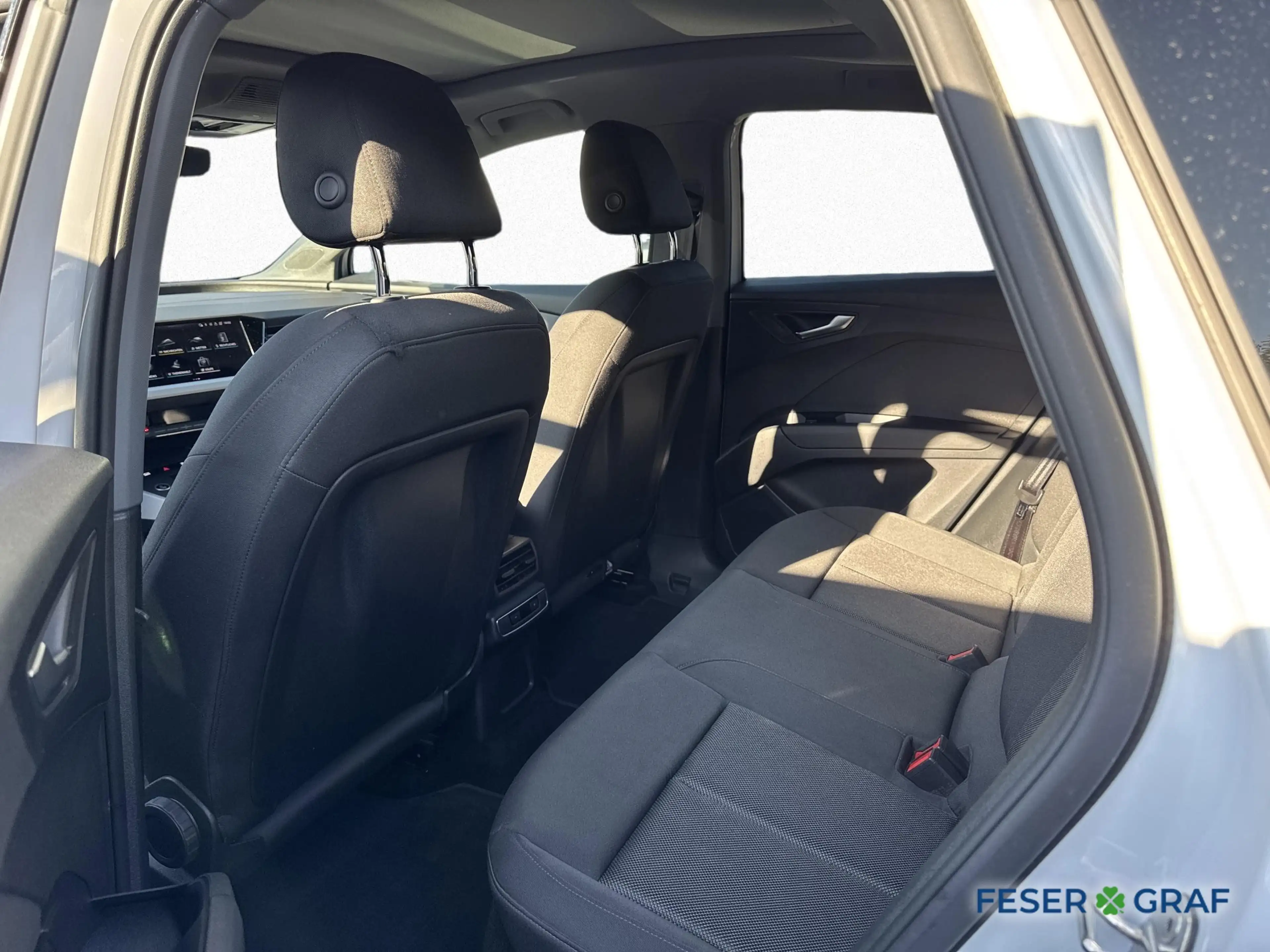 Audi Q4 e-tron Sportback 35 advanced PANO KAMERA NAVI — photo 12