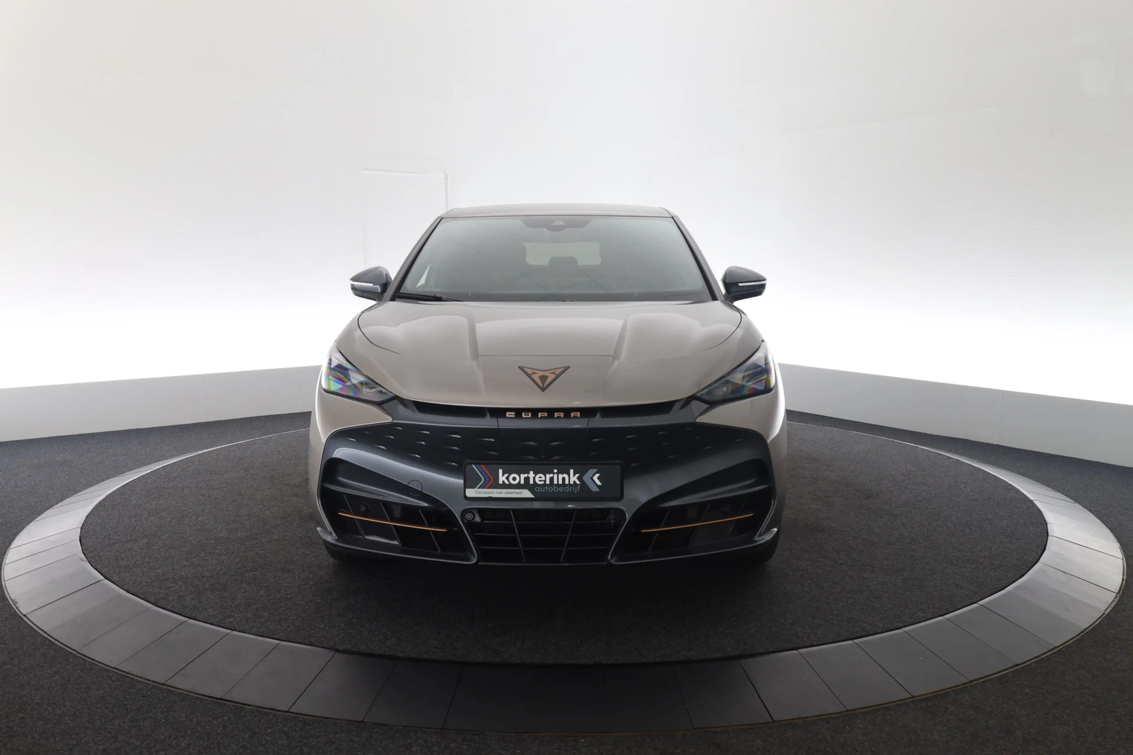 CUPRA Tavascan Business 82 kWh 286PK, 360gr. Camera, Stoelverwarm — photo 6