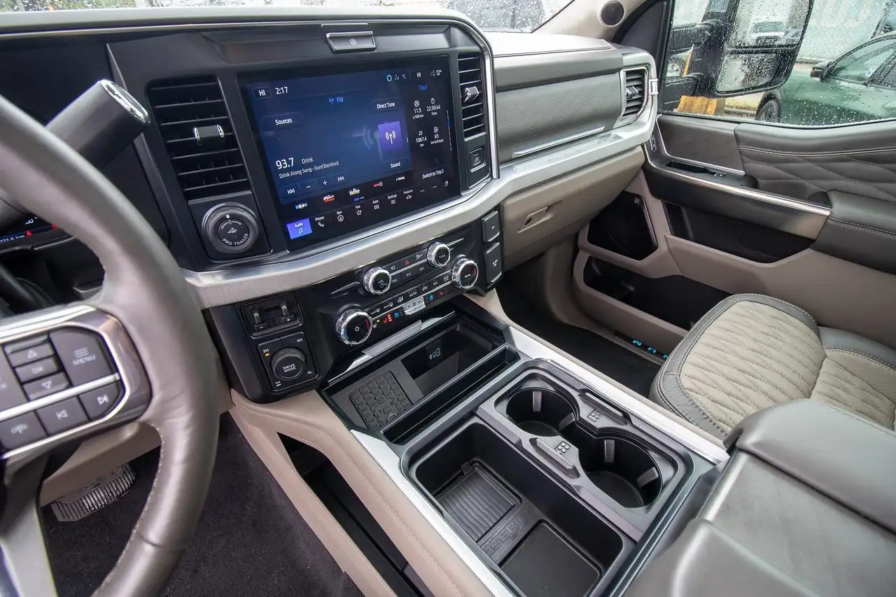 Ford F 350 снимка Ford F 350