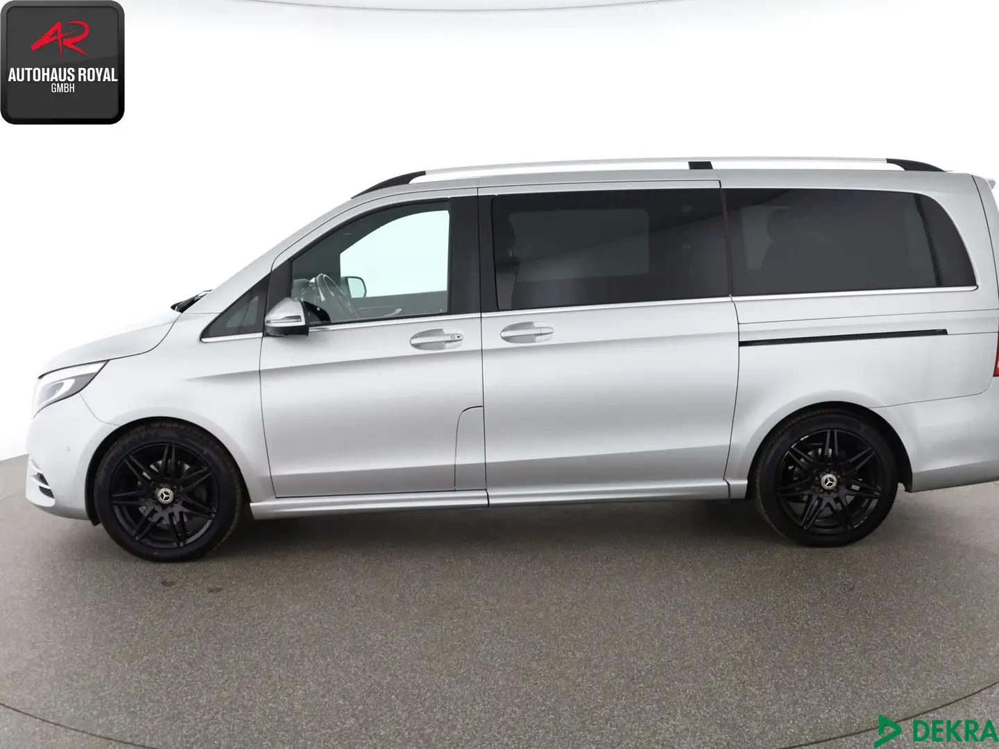 Mercedes-Benz V 300 V 300 d LANG AMG 7 SITZE STANDHZ,360GRAD,DISTRO Срібний - 2