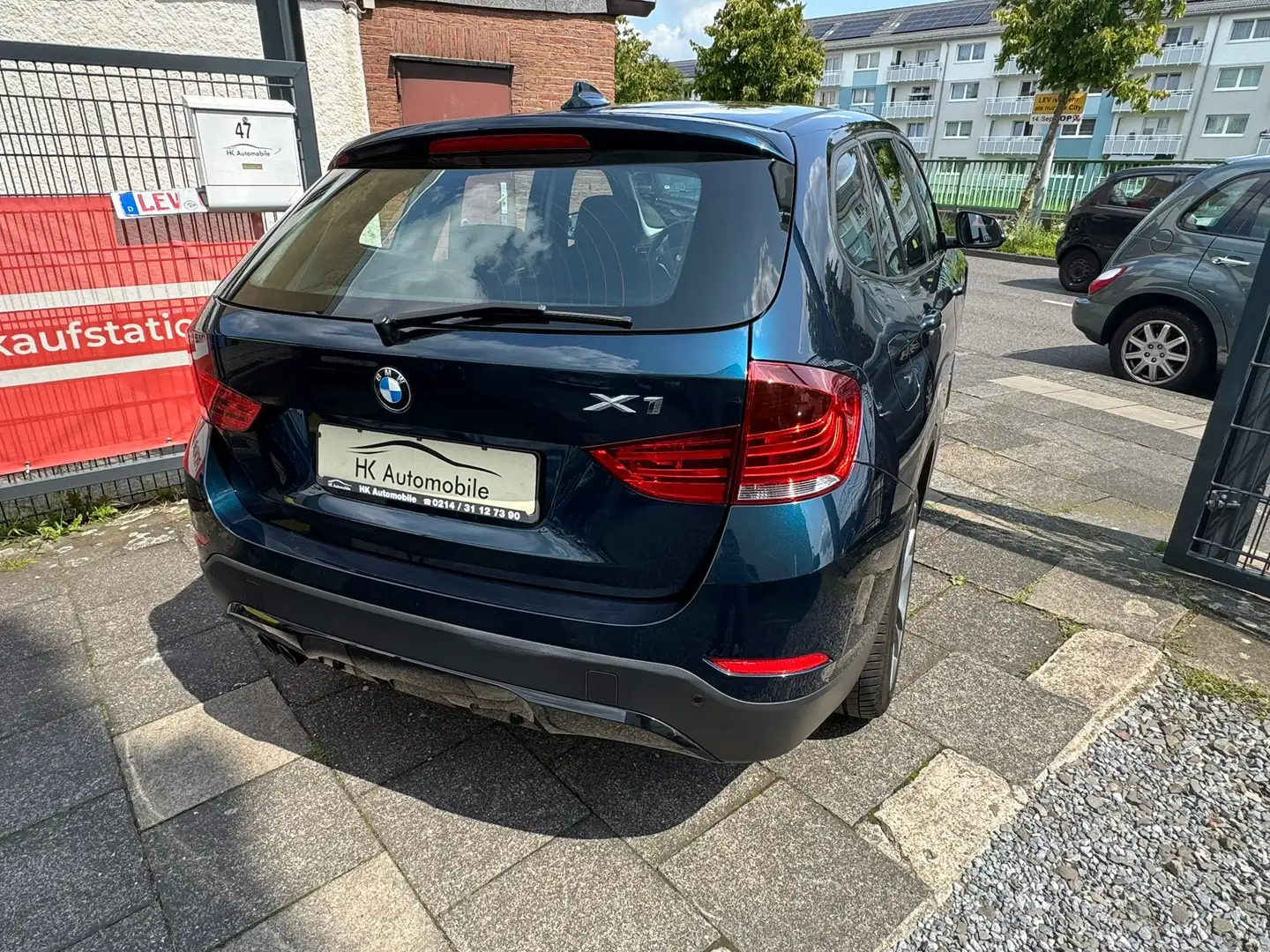 BMW X1 20 i xDrive 1.Hand, 54tkm, Sport Line Blau - 2