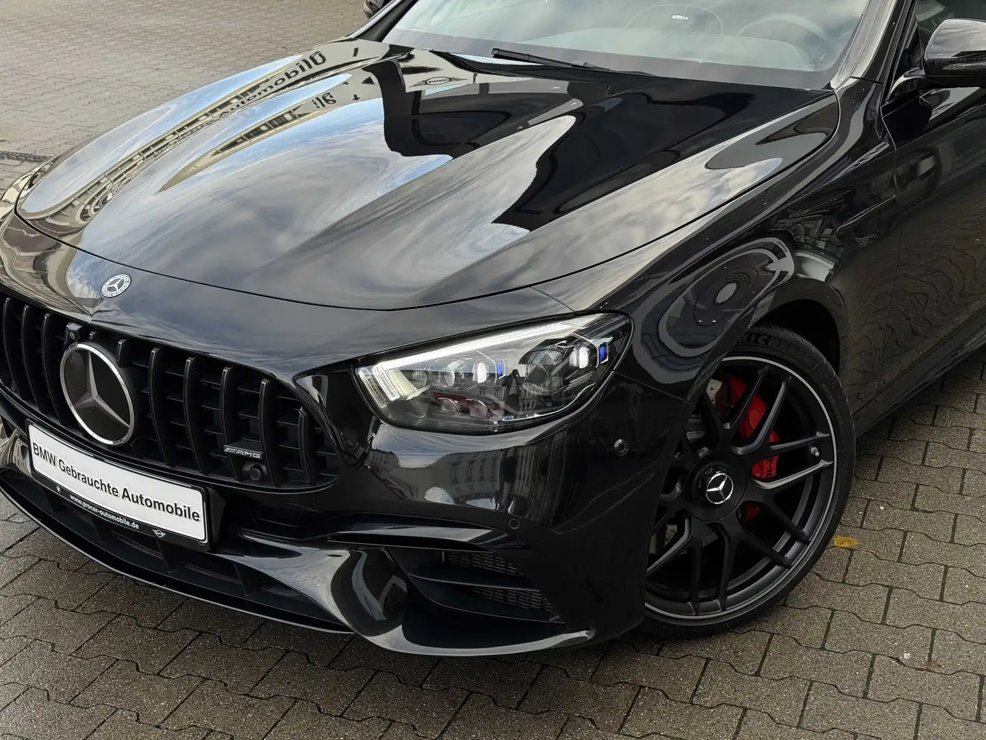 Mercedes-Benz E 63 AMG E 63 S AMG 4M Pano Dist. 360° HuD Burmester AHK Schwarz - 2