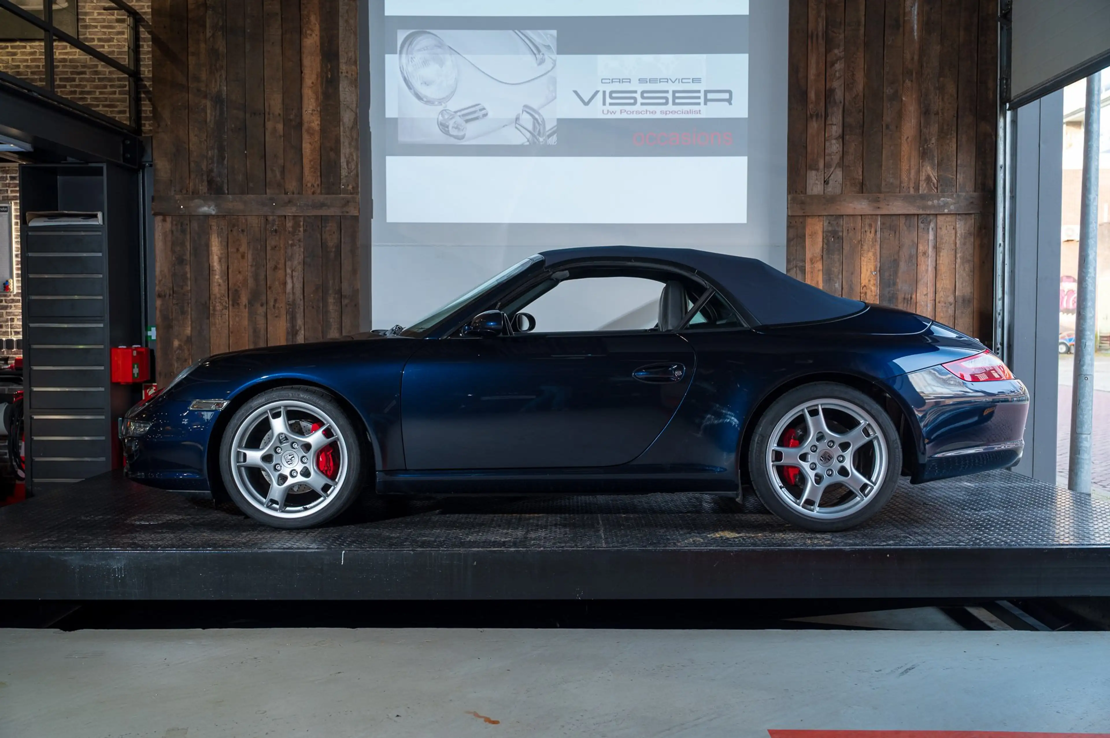Porsche 997 Carrera S Cabrio Nachtblau-met. gereviseerde motor — photo 4