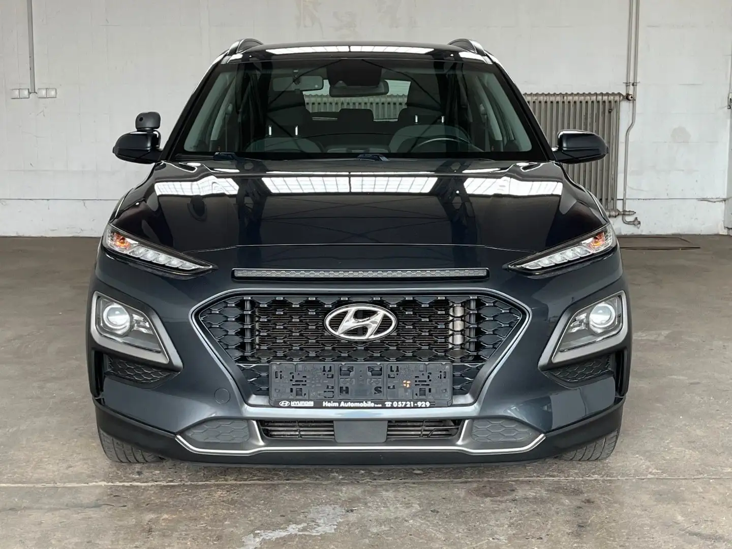 Hyundai KONA Trend 2WD LED Kamera Klima SHZ AHK Navi Grigio - 2