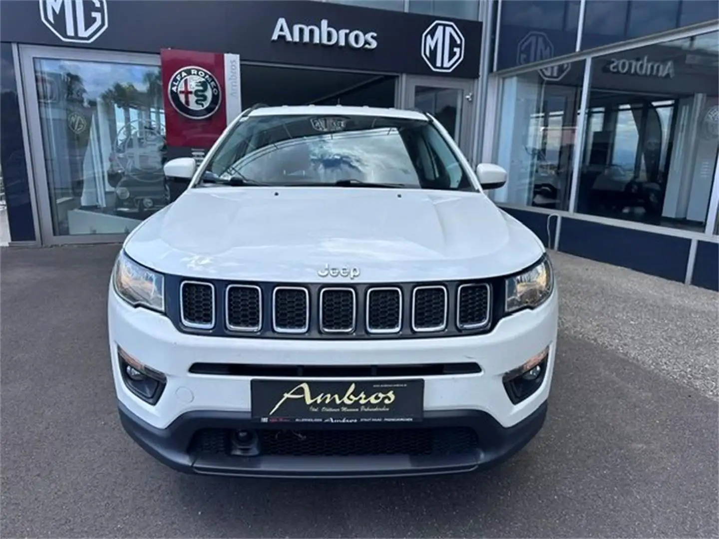 Jeep Compass 2,0 MultiJet AWD 9AT 140 Longitude Weiß - 2