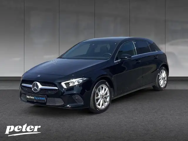 Mercedes-Benz A 250 e Style/LED/Panorama-SD/Kamera/Navigation/