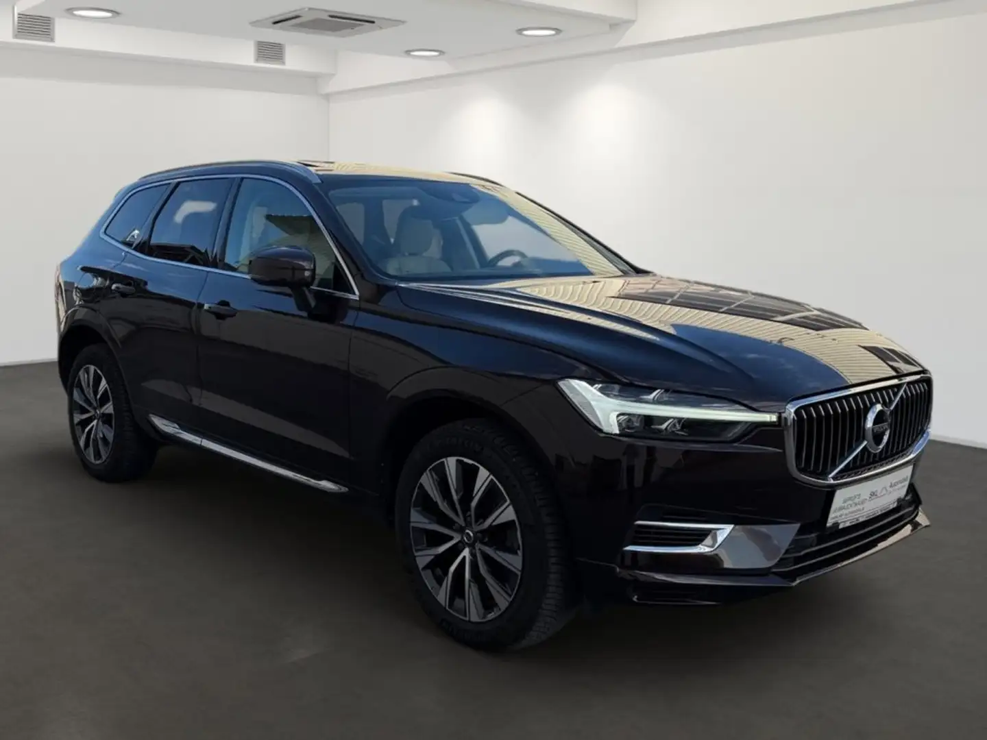 Volvo XC60 T6 AWD Recharge PHEV Inscription Geartronic Braun - 2