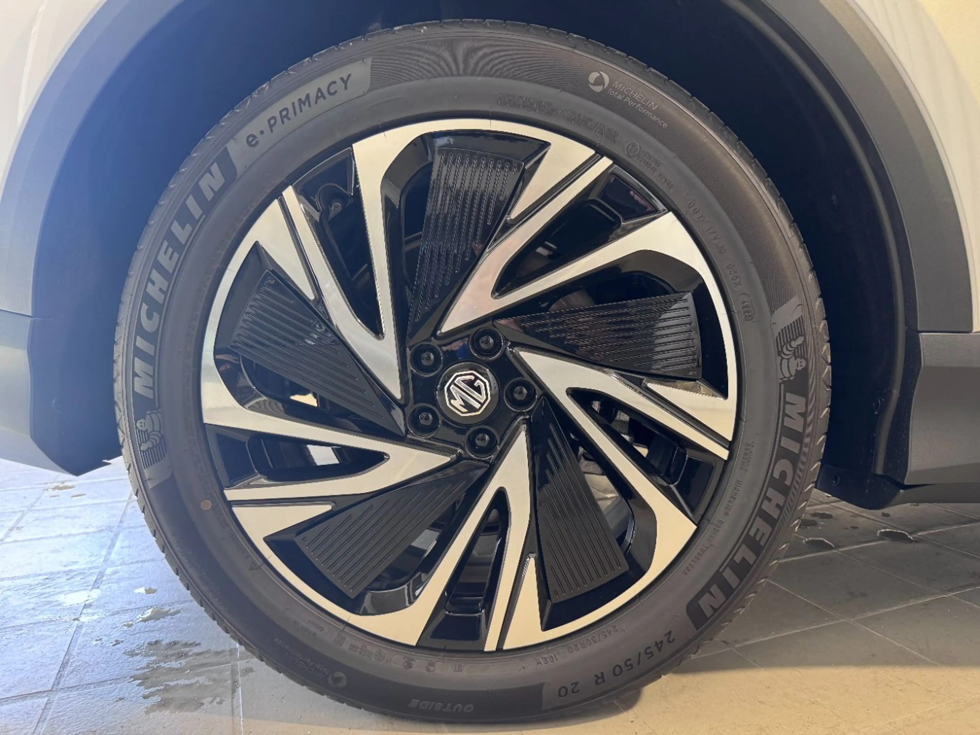 MG MGS6 EV Vollausstattung und viel Reichweite — photo 13